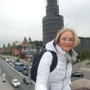 Meet your Posher, Lana